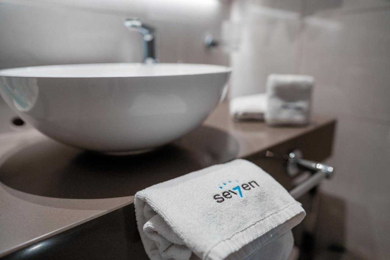 Hotel Seven Villach Dış mekan fotoğraf